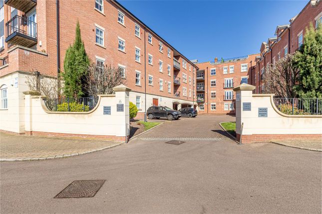 2 bed property, in Armstrong Drive, £230,000