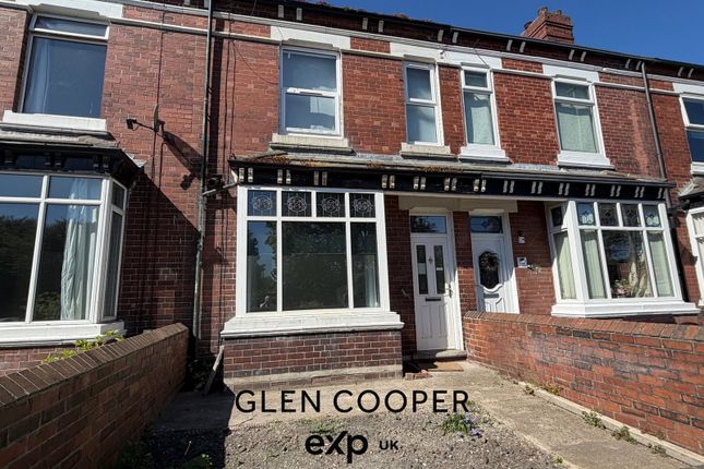 5 bed property, in Barnsley Road, £265,000