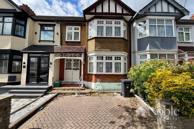 3 bed property, in Springfield Drive, £525,000