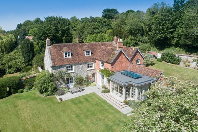 7 bed property, in Berwick Road, £1,650,000