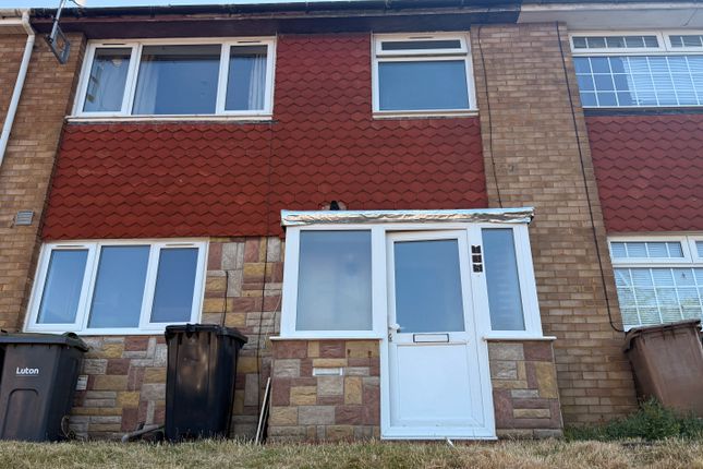 3 bed property, in Brendon Avenue, £255,000