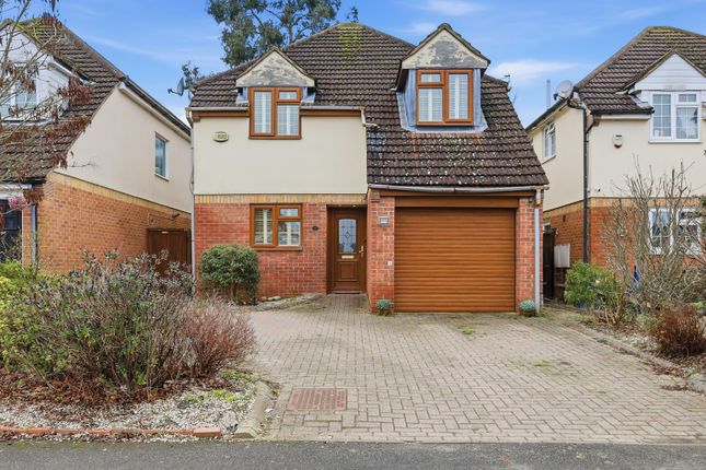 4 bed property, in Albert Drive, £450,000