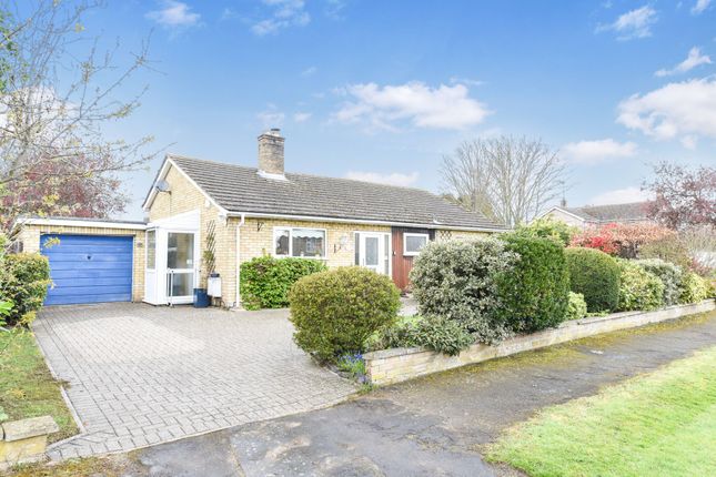 3 bed property, in Orchard Lane, £400,000