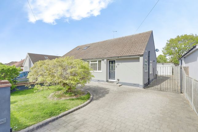 2 bed property, in Bowers Road, £425,000