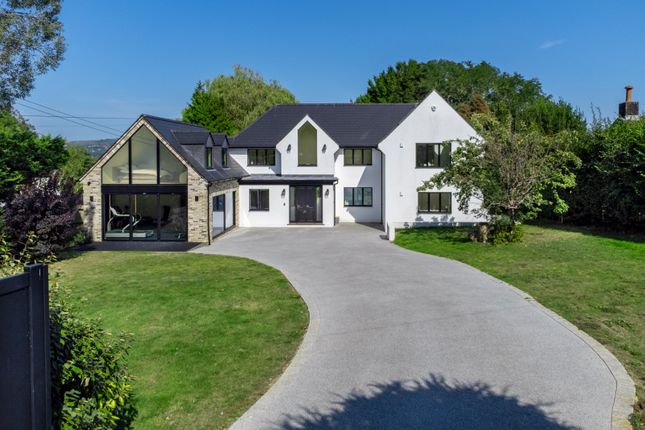 3 bed property, in Newhaven Road, £1,850,000