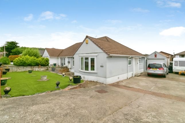 2 bed property, in Pencoedtre Road, £295,000