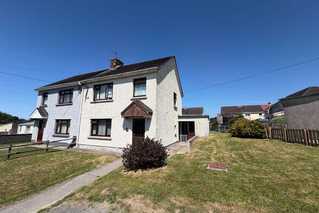 3 bed property, in Cwmann, £215,000