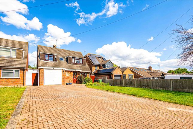 4 bed property, in Dunstable Road, £600,000