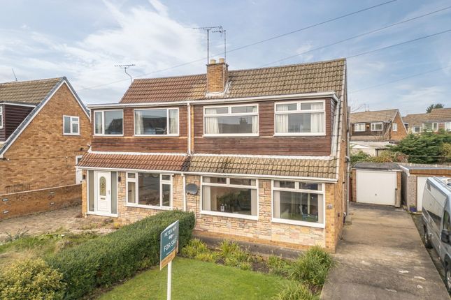 3 bed property, in Earlswood Crescent, £210,000