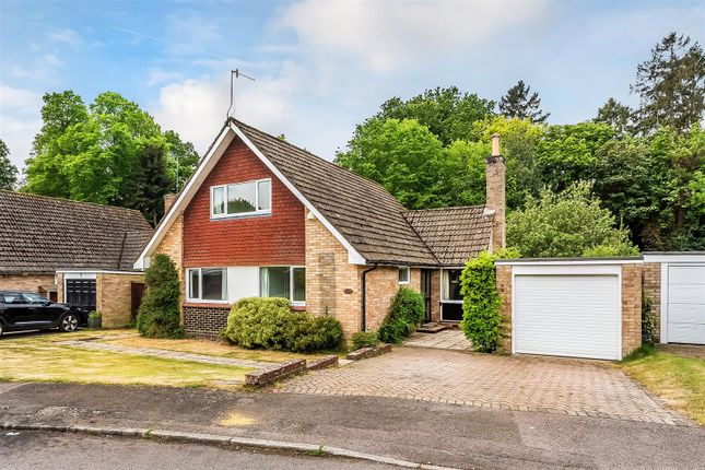 4 bed property, in The Priory, £730,000