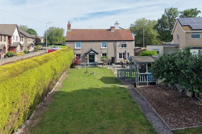 3 bed property, in Ebdon Road, £385,000