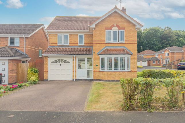 4 bed property, in Cornbury Grove, £575,000