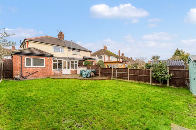 3 bed property, in Norleane Crescent, £240,000