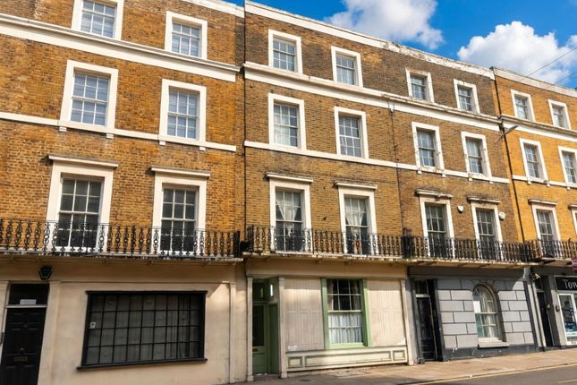 1 bed property, in 34C Harmer Street, £80,000