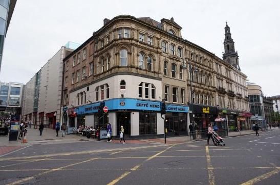1 bed property, in Boar Lane, £133,950