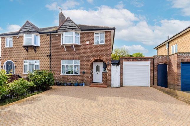 3 bed property, in Enstone Road, £720,000