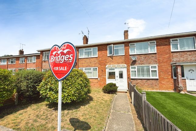 3 bed property, in Legge Crescent, £300,000