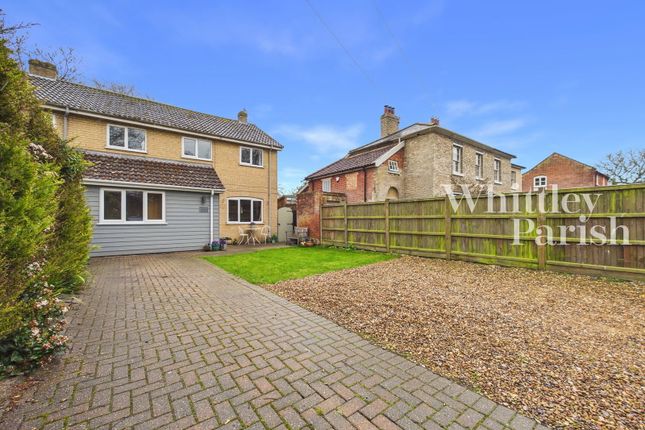 3 bed property, in Chapel Street, £375,000