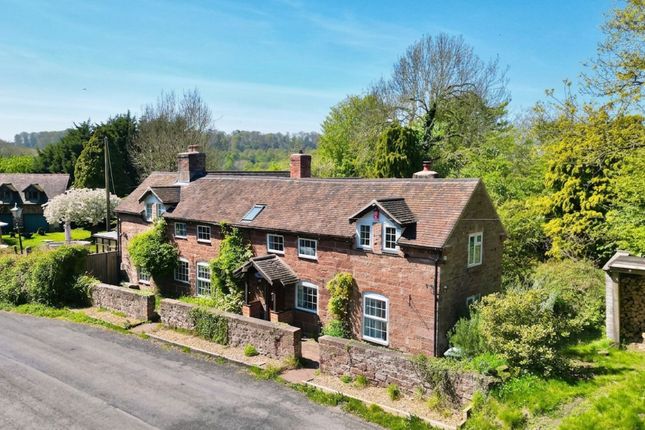 5 bed property, in Newport TF10, £700,000