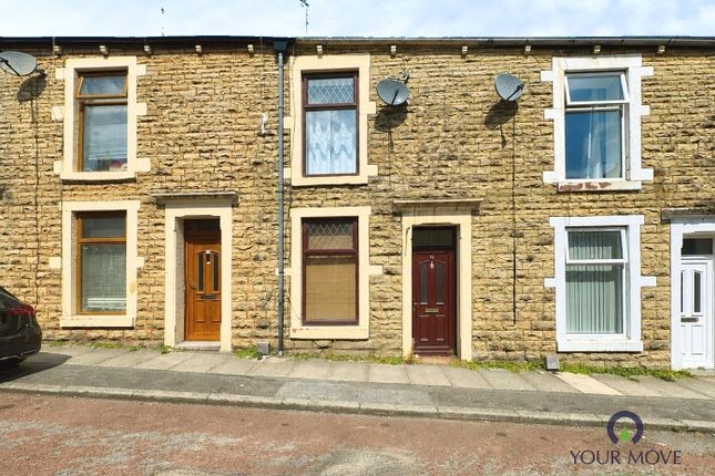 2 bed property, in Portland Street, £110,000
