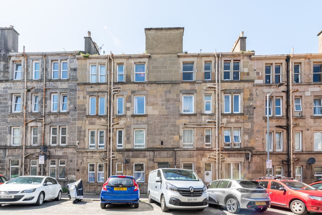 1 bed property, in Wardlaw Place, £139,000