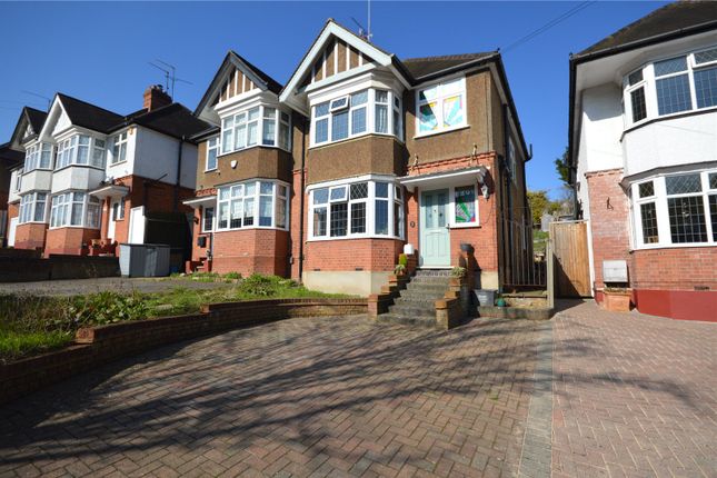 3 bed property, in Cutenhoe Road, £425,000