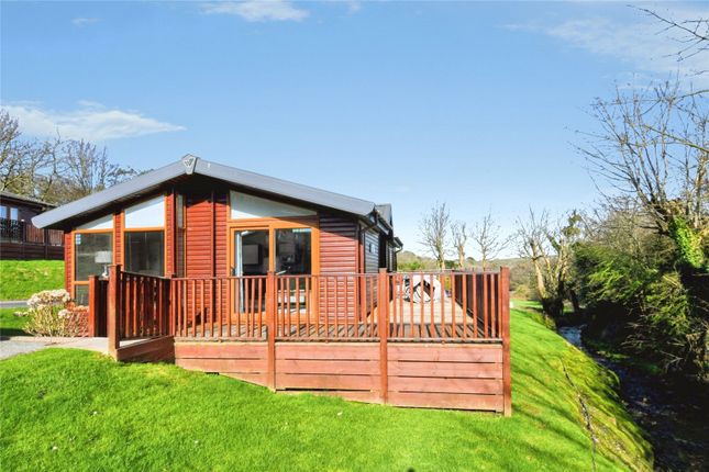 2 bed property, in Bossiney, £140,000