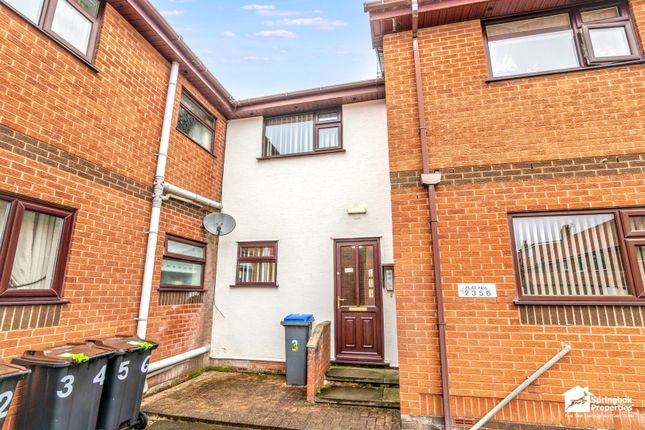 2 bed property, in Carrick Mews, £75,000