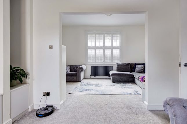 3 bed property, in Sebert's Road, £825,000