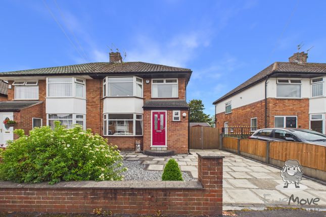 3 bed property, in Calder Drive, £275,000