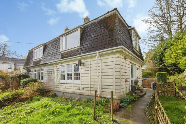 3 bed property, in Meneage Villas, £140,000