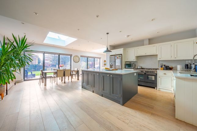 5 bed property, in Jersey Road, £1,400,000