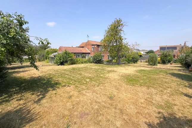 3 bed property, in The Banks, £425,000