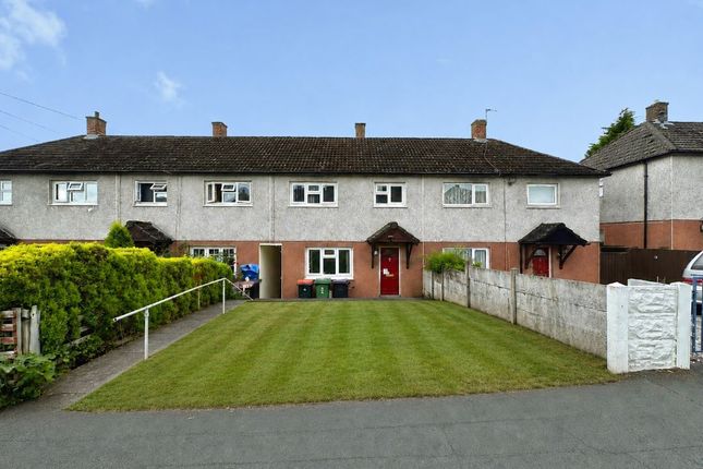 3 bed property, in No. 36 Gloucester Avenue, £21,000