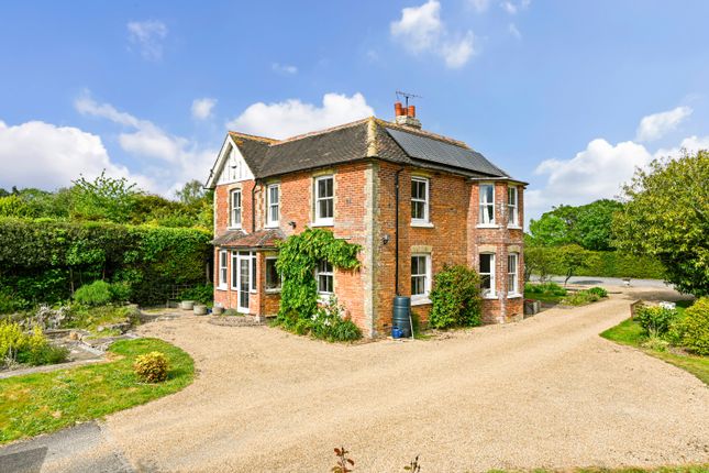 4 bed property, in Stonehill, £875,000