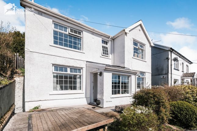 3 bed property, in Pant Road, £200,000