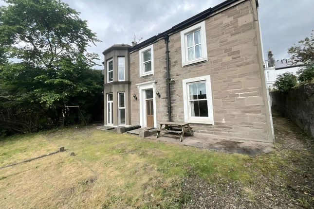 5 bed property, in 10A, £251,000