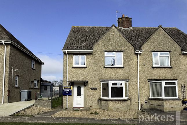 3 bed property, in Eastfield Road, £325,000
