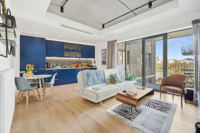 1 bed property, in Agar House, £475,000