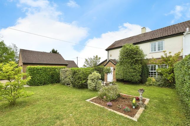 4 bed property, in Kington St. Michael Road, £450,000