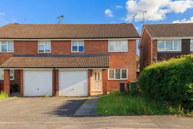 4 bed property, in 12 Tyle Road, £200,000