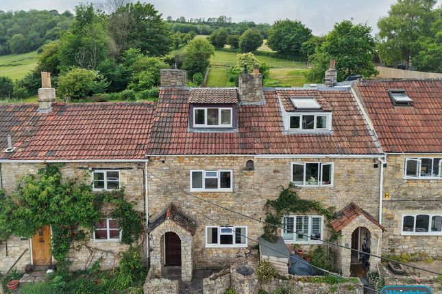 4 bed property, in High Street, £575,000