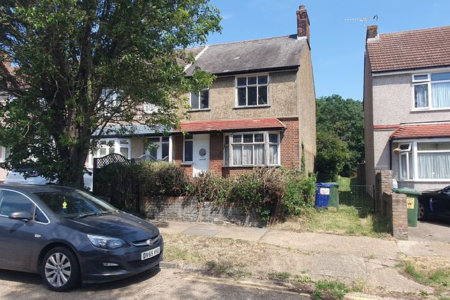 Land, in Rookery View, £230,000