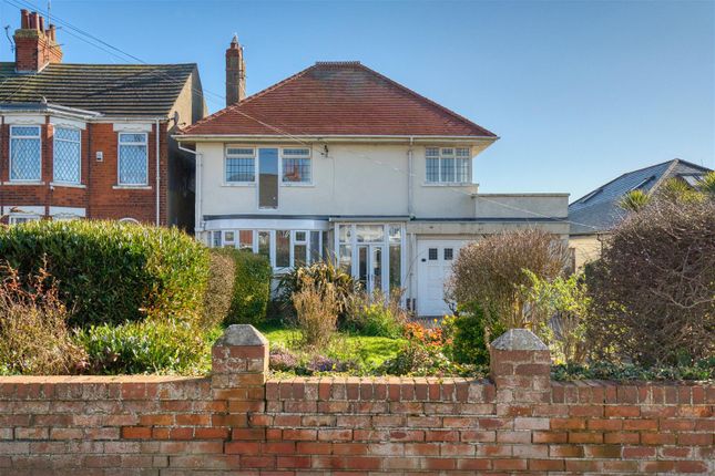 3 bed property, in 25 Hollym Road, £235,000