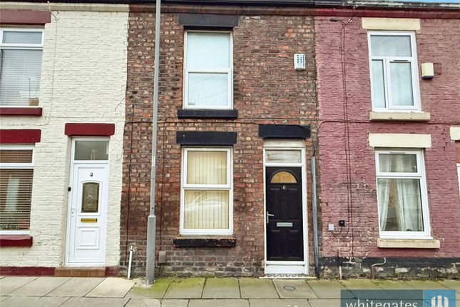 2 bed property, in Lind Street, £75,000