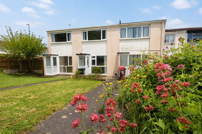 2 bed property, in Polwhele Road, £235,000