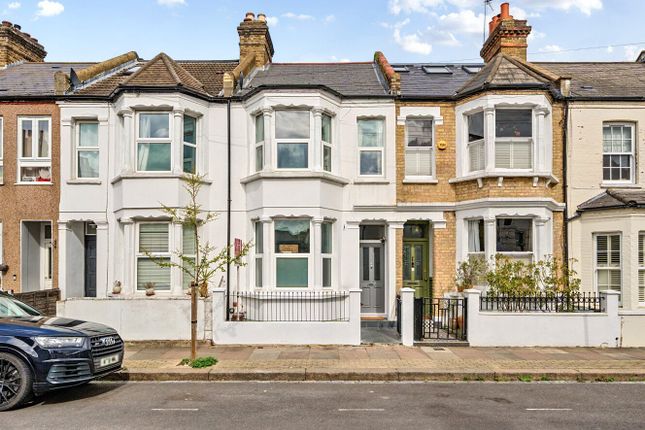 3 bed property, in Avening Road, £900,000