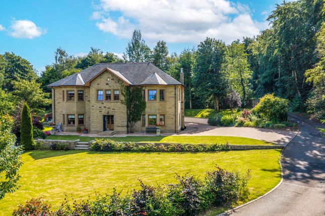 6 bed property, in Cleghorn Drive, £845,000