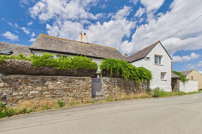 4 bed property, in Maer Lane, £500,000