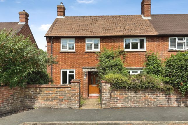 3 bed property, in Taylors Field, £365,000